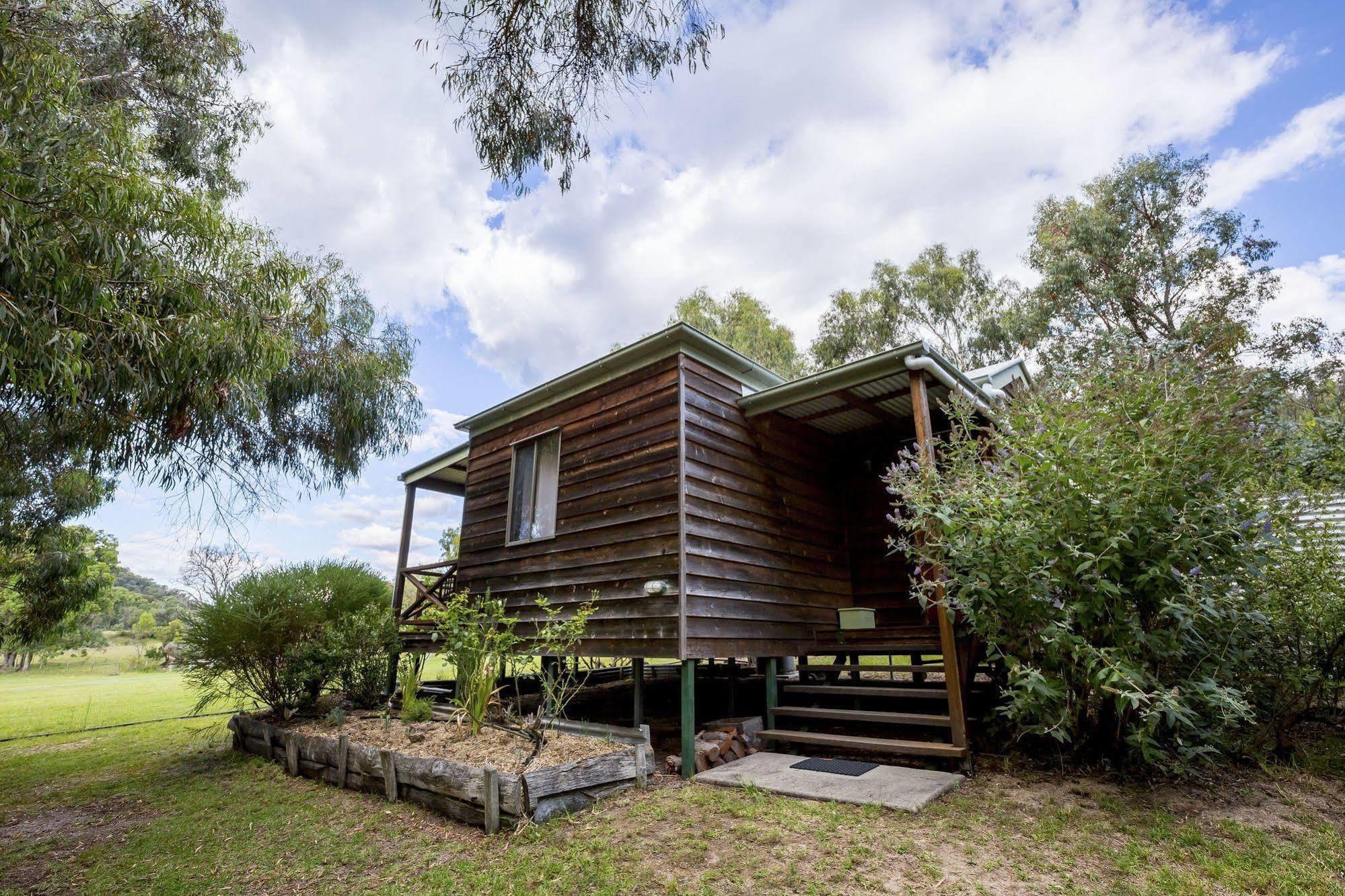 Wisteria Cottage Wyberba Exterior foto